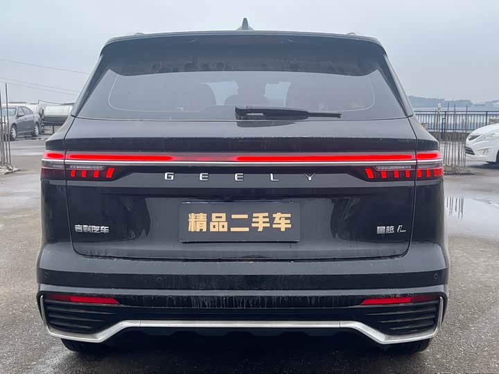 Фото 4 - Geely Monjaro