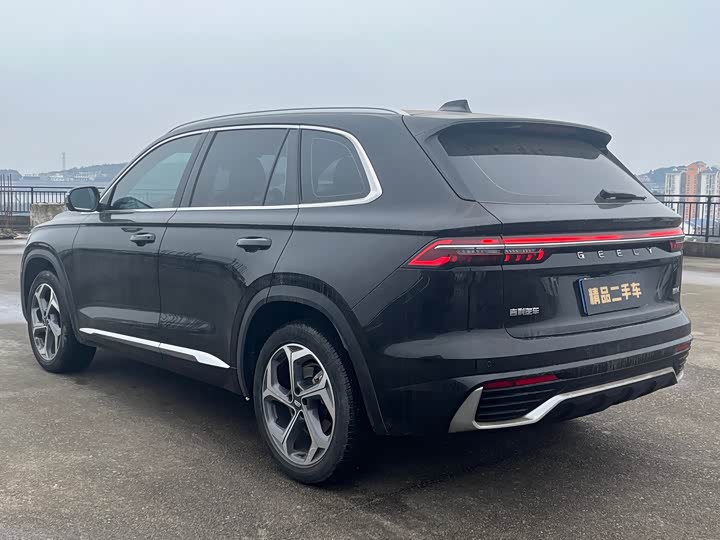 Фото 5 - Geely Monjaro