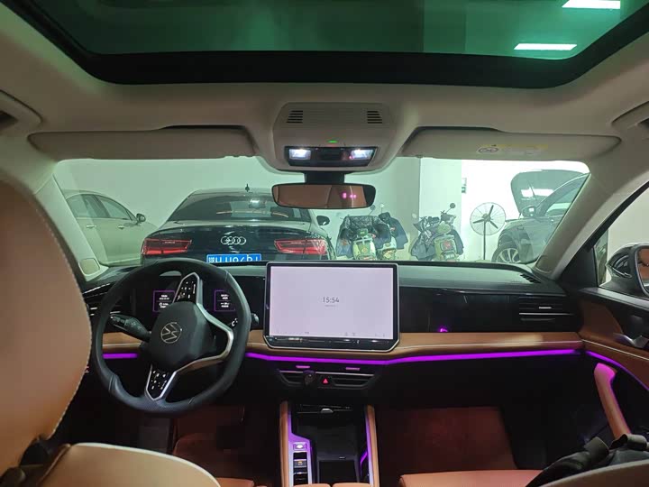 Фото 5 - Volkswagen Magotan