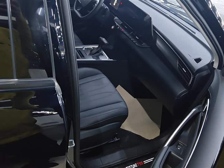 Фото 8 - Bestune T55