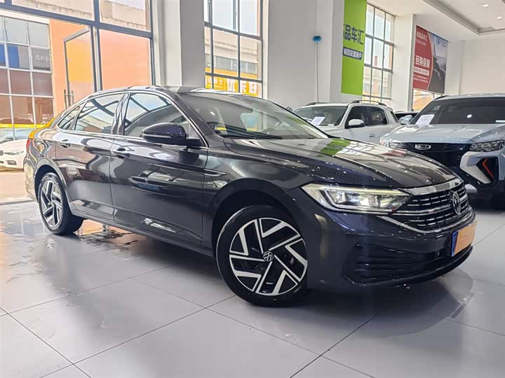 Фото 3 - Volkswagen Sagitar L