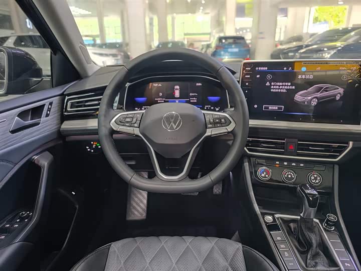 Фото 9 - Volkswagen Sagitar L
