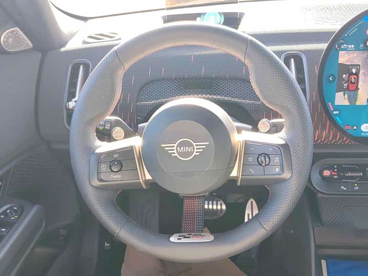 Фото 9 - Mini Countryman JCW