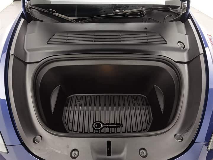 Фото 6 - Tesla Model Y