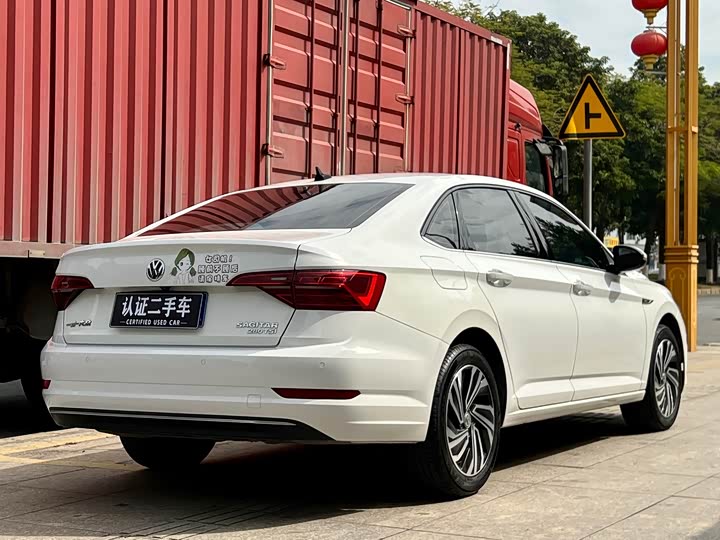 Фото 6 - Volkswagen Sagitar L