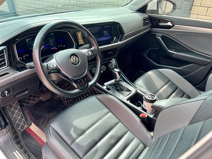 Фото 7 - Volkswagen Sagitar L