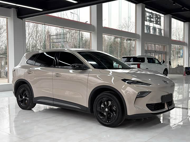 Фото 3 - MG Motor ES5