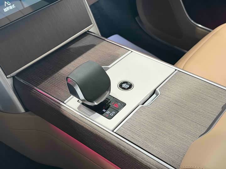 Фото 8 - Land Rover Range Rover