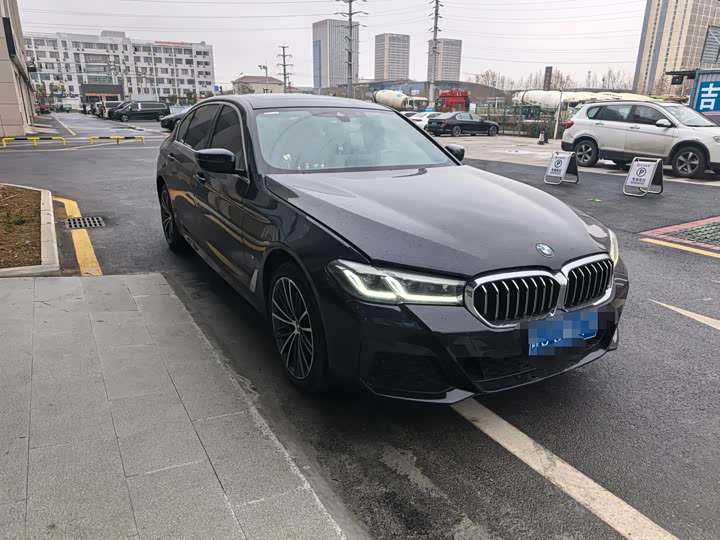 Фото 2 - BMW 5 Series