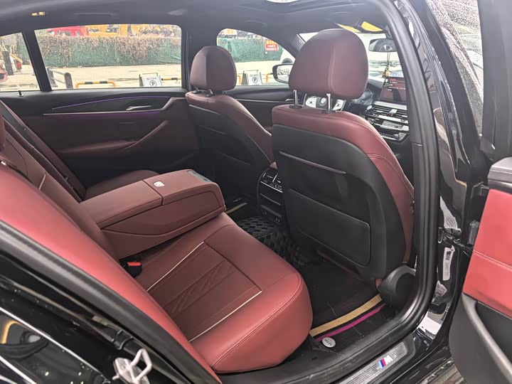 Фото 7 - BMW 5 Series