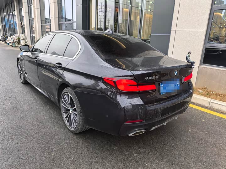 Фото 9 - BMW 5 Series