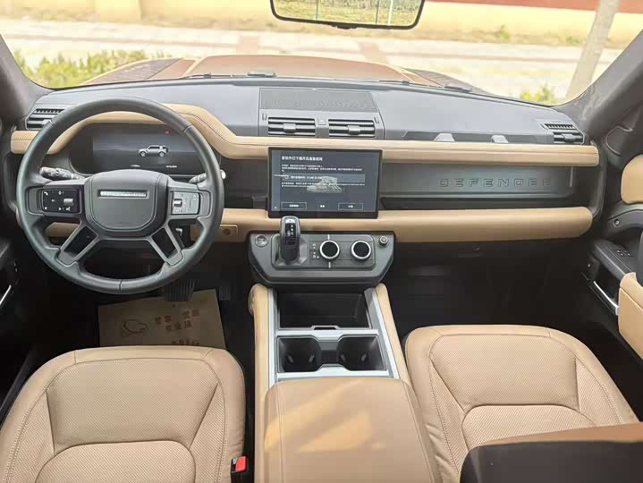 Фото 4 - Land Rover Defender