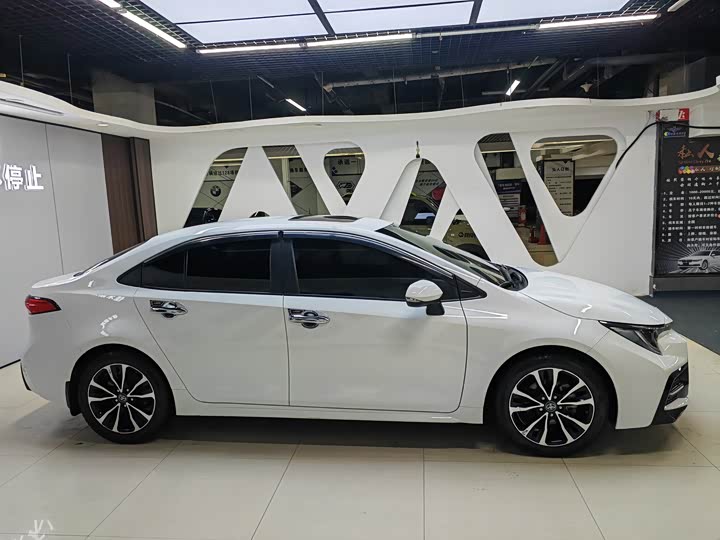 Фото 8 - Toyota Levin