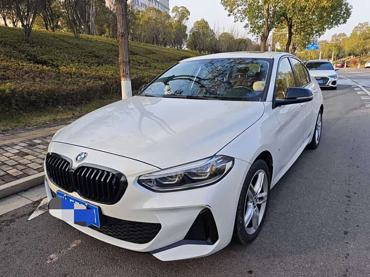 Фото 1 - BMW 1 Series