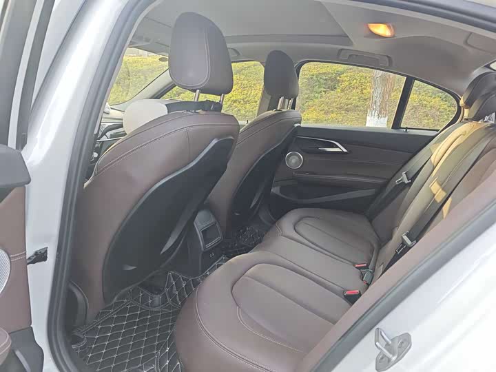 Фото 6 - BMW 1 Series