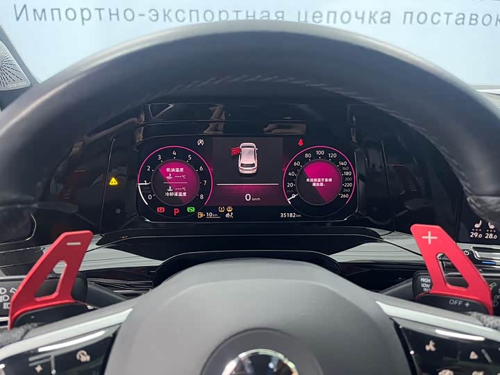 Фото 7 - Volkswagen Golf