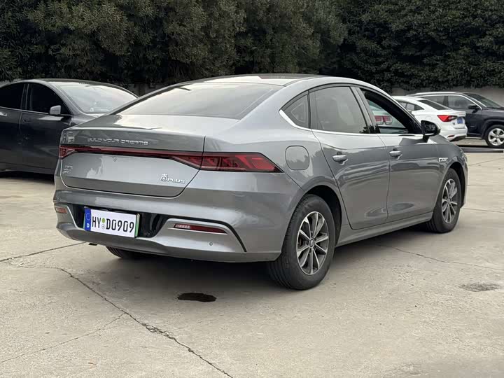 Фото 6 - BYD Qin Plus