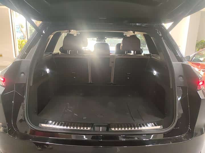 Photo 8 - LiXiang L7