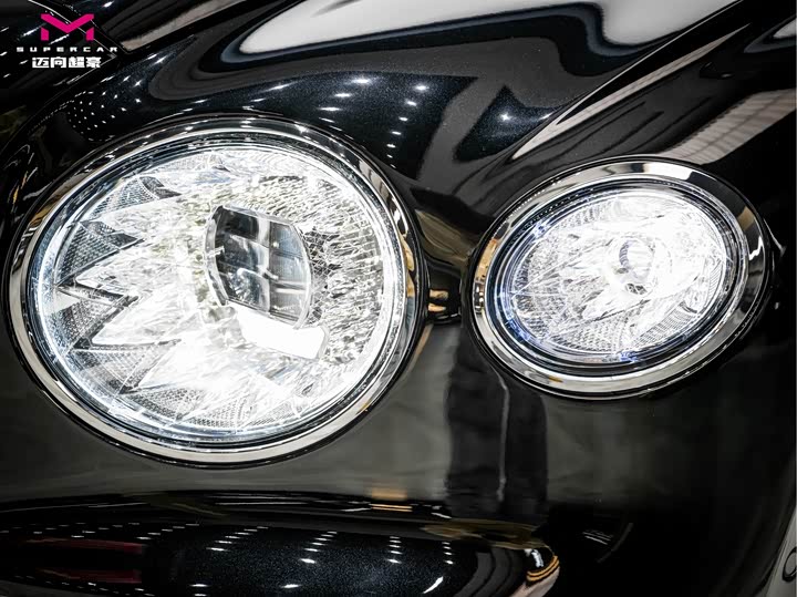 Фото 7 - Bentley Flying Spur