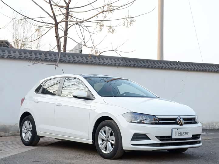 Фото 3 - Volkswagen Polo