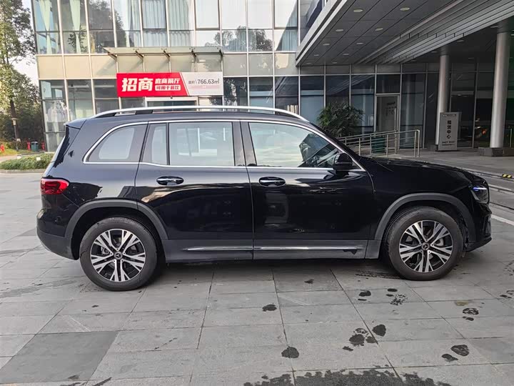 Фото 4 - Mercedes-Benz GLB-Class