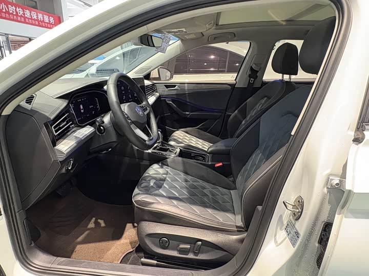 Фото 4 - Volkswagen Sagitar L