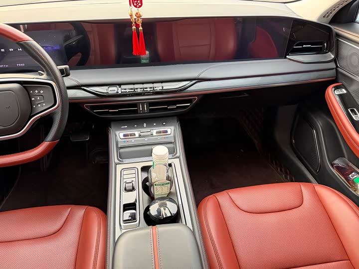 Фото 9 - Lincoln Z (Zephyr)