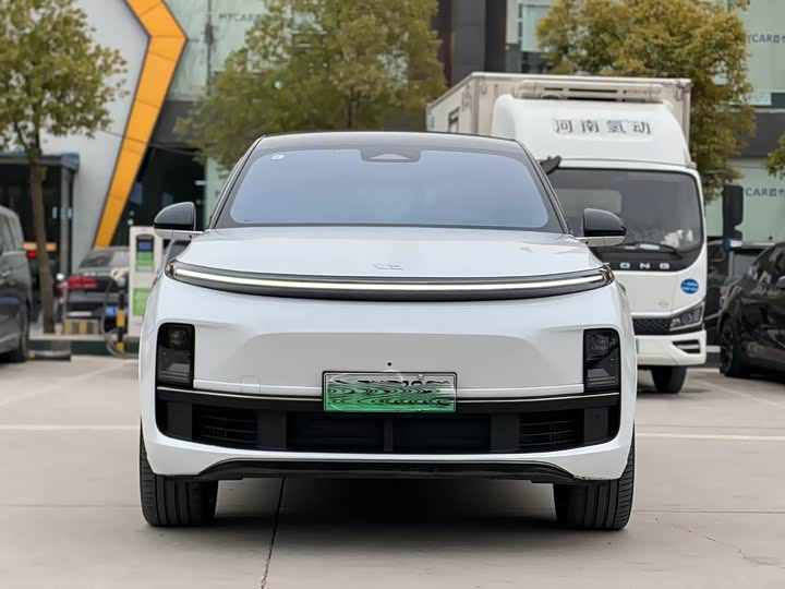 Фото 2 - LiXiang L9