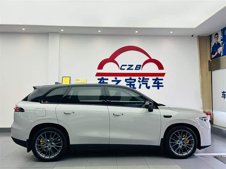 Фото 8 - Leapmotor C10