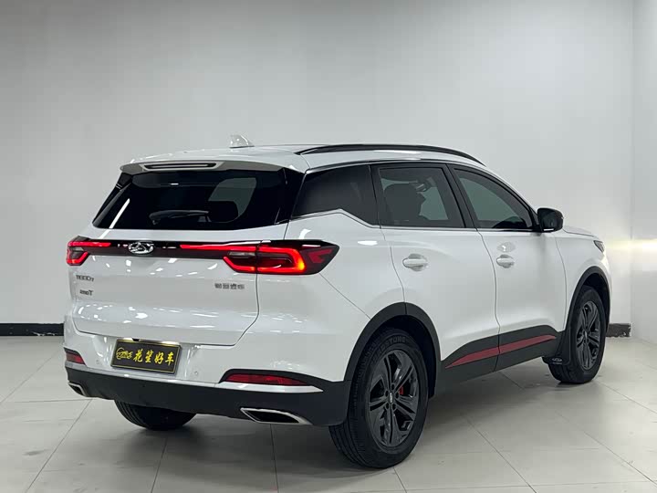 Фото 7 - Chery Tiggo 7