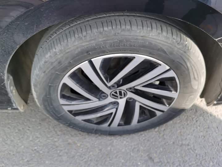 Фото 6 - Volkswagen Lavida