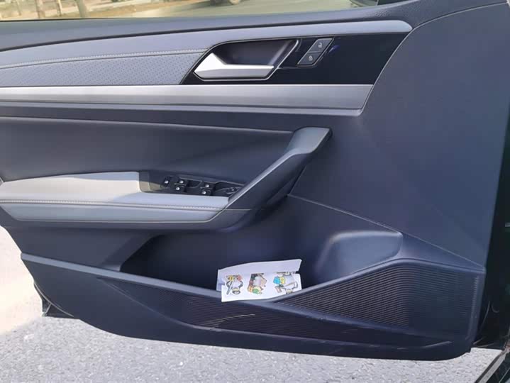 Фото 7 - Volkswagen Lavida