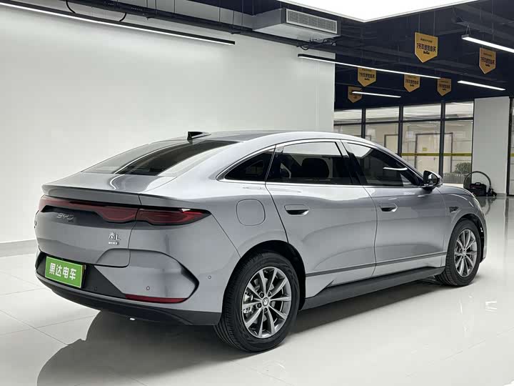 Фото 5 - BYD Qin L