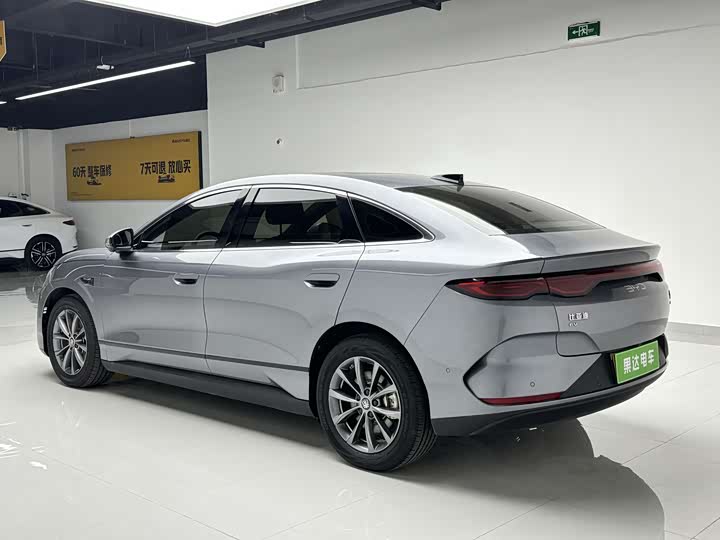 Фото 6 - BYD Qin L