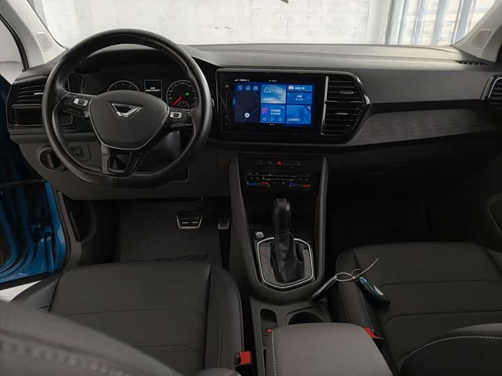 Фото 5 - Jetta VS7