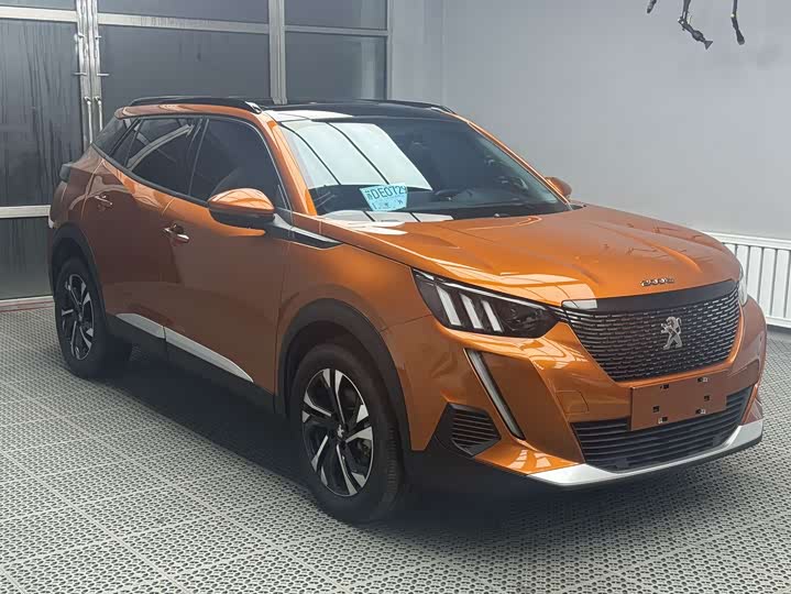 Фото 4 - Peugeot 2008