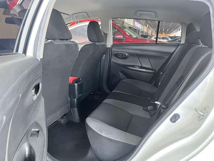 Фото 6 - Toyota Vios FS