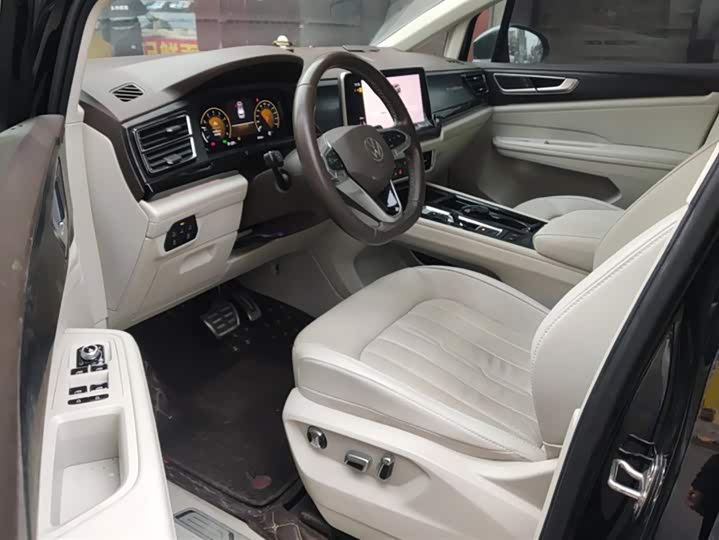 Фото 9 - Volkswagen Viloran