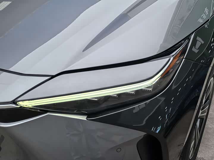 Фото 4 - Toyota bZ4X