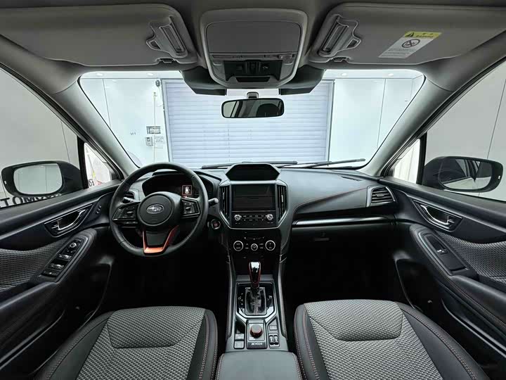 Фото 4 - Subaru Forester