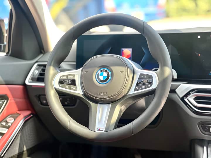 Фото 9 - BMW i3