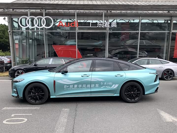 Фото 3 - Hongqi H6