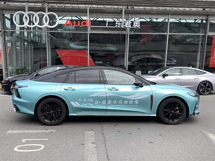 Фото 4 - Hongqi H6