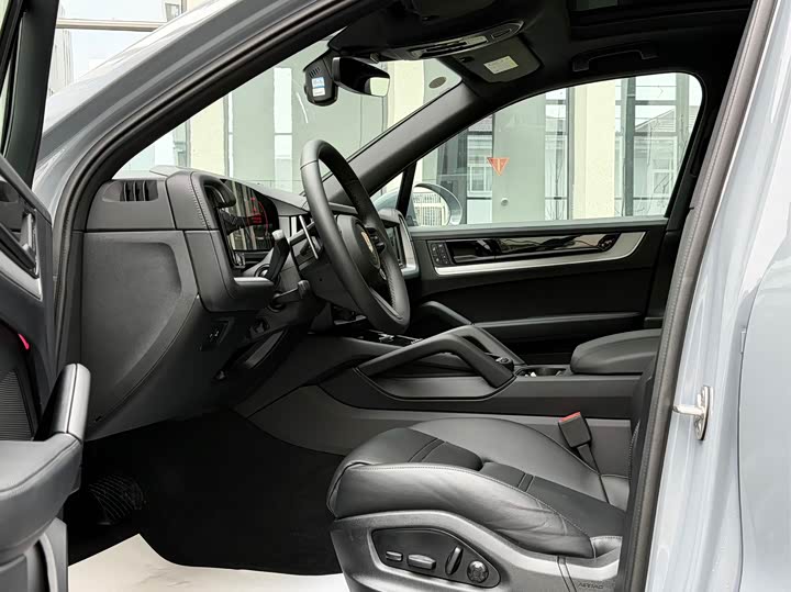 Фото 7 - Porsche Cayenne