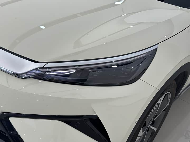 Фото 3 - BYD Yuan Plus