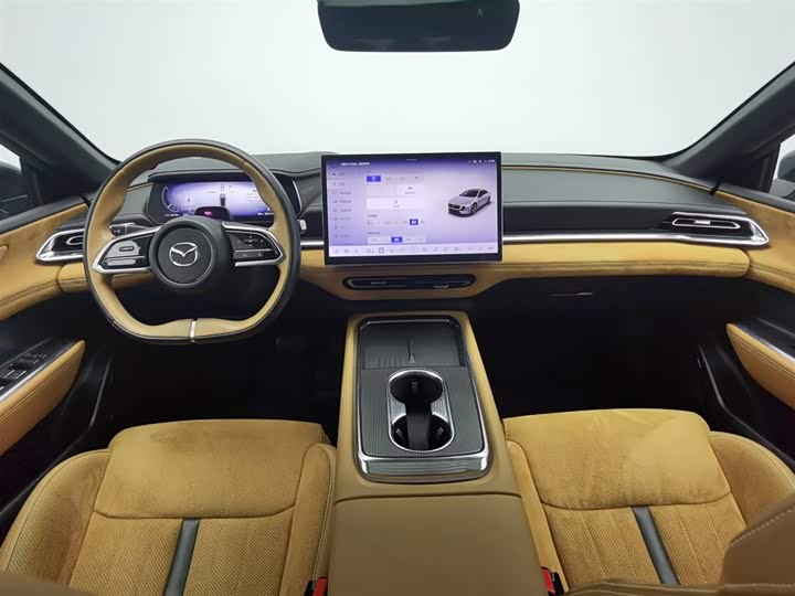 Фото 5 - Mazda EZ-6