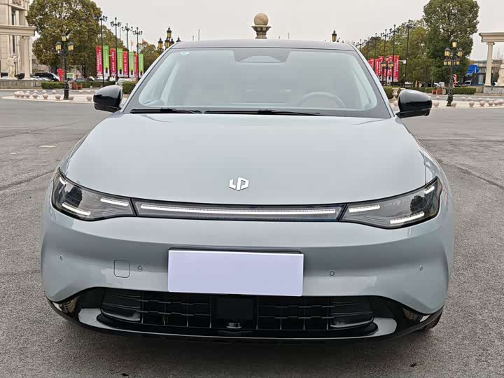 Фото 2 - Leapmotor C01