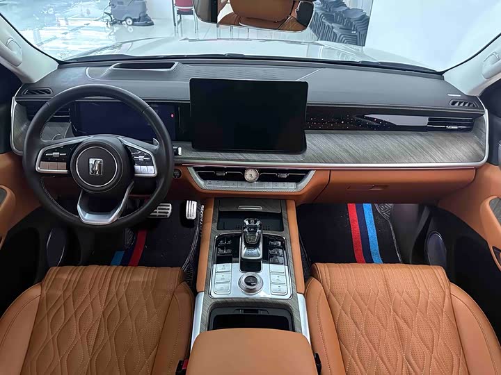 Фото 9 - Tank 500 Hybrid