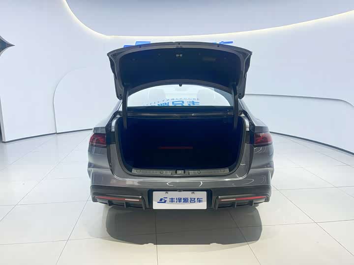 Фото 6 - BYD Qin L