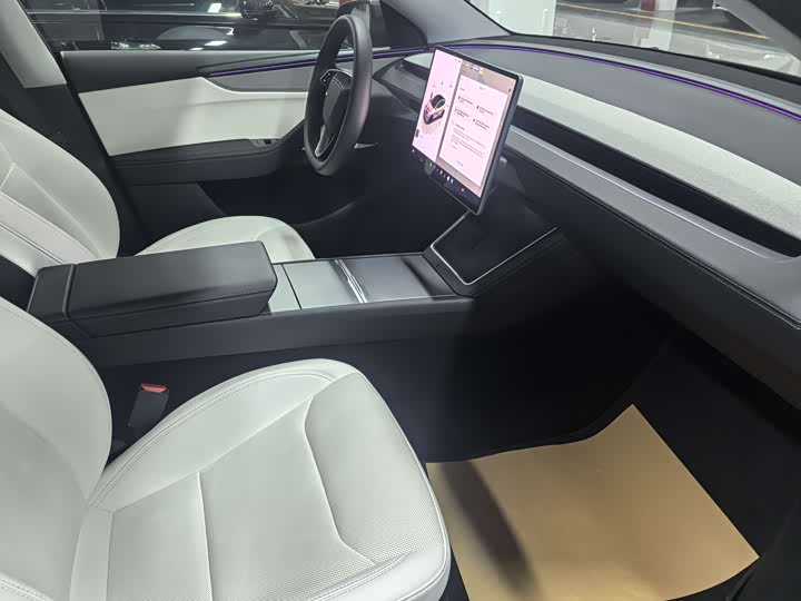 Фото 9 - Tesla Model Y